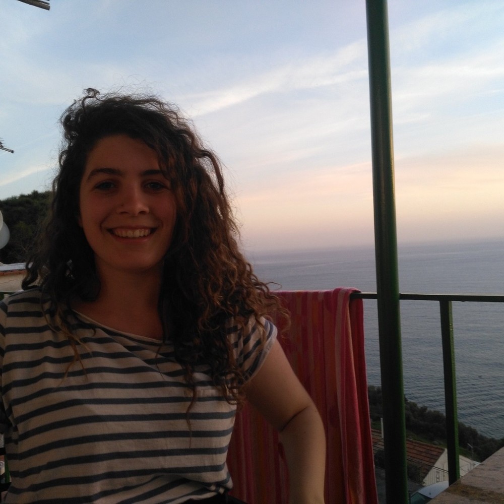 Meet your Posher, Maia